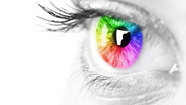 Как мы распознаем цвета?