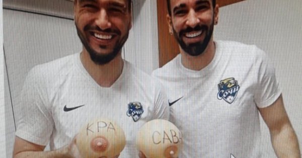 Он был футболистом и любовником Памелы Андерсон, а теперь собирается стать актером.