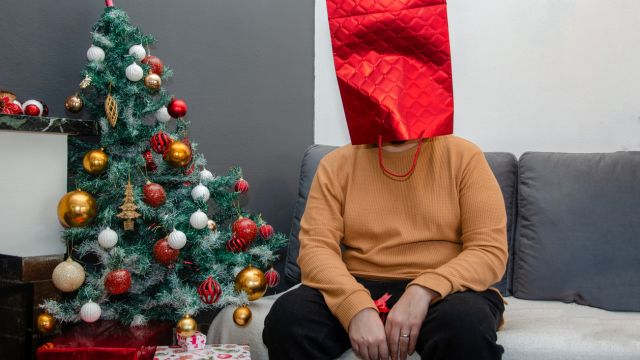 Как по-настоящему расслабиться во время праздников – и для этого не нужно листать экран телефона