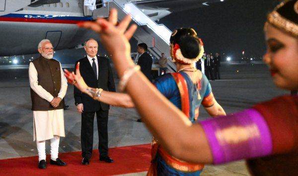 Моди расстелил красную дорожку для Путина, несмотря на давление США