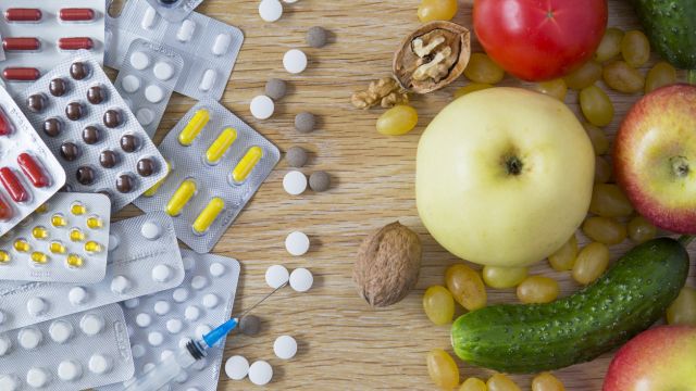 Продукты питания, которые могут повлиять на действие лекарств