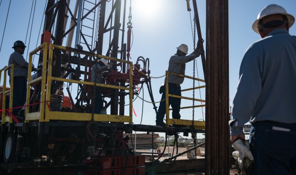 Нефть подорожала после блокады США танкеров вблизи Венесуэлы