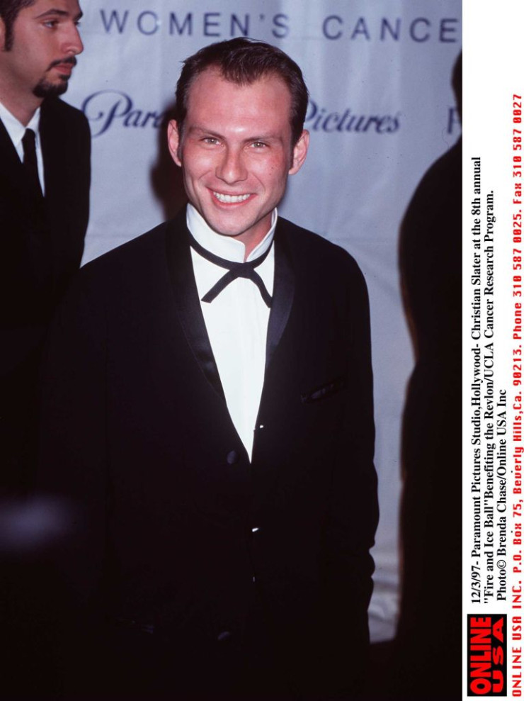 Слейтер; Фото