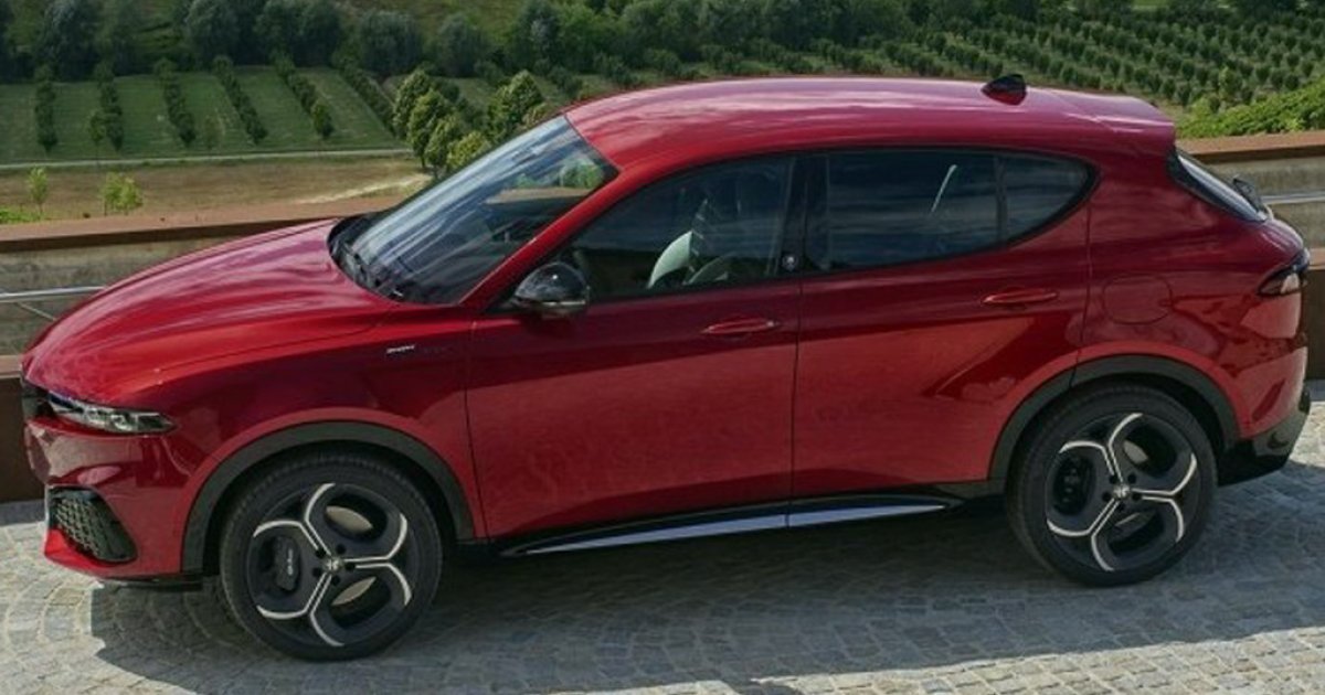 Alfa Romeo снизила цену на массовый Tonale