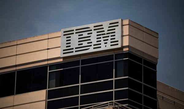 IBM приобретает Confluent за 11 миллиардов долларов для расширения своих услуг в области искусственного интеллекта