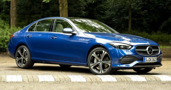 Продажи любимых в Европе седанов премиум-класса рушатся