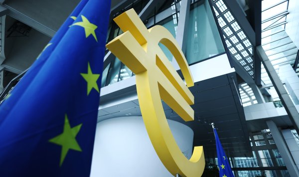 ЕЦБ сохраняет осторожный тон в отношении будущих решений по процентным ставкам