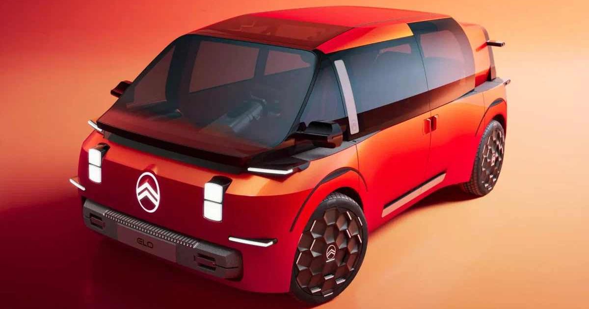 Citroen сделал сумасшедший фургон со спальней и кинотеатром