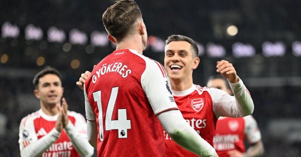 Пенальти выбивает "Арсенал" в матче с "Ливерпулем", "канониры" снова на высоте