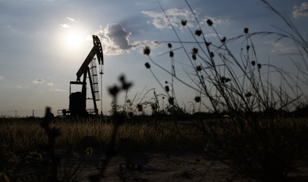 Когда дешевая нефть повлияет на экономику мира