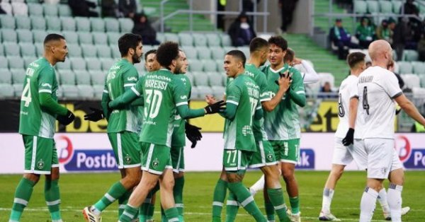 Матчи по ТВ сегодня, 11 декабря.