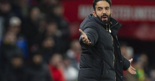 «Манчестер Юнайтед» и «Челси» в битве за полузащитника из Мали