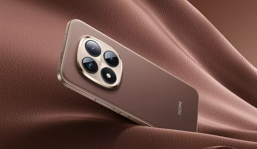 Бюджетный смартфон Redmi Note 15 Pro+ получит элегантную версию Lunar New Year Edition в новом цвете Mocco Brown.