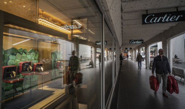 Швейцария отказалась от 50% налога на наследство, чтобы не отгонять миллионеров