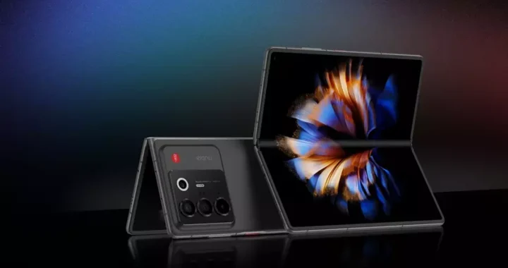 Представлен Nubia Fold — первый складной смартфон бренда с рекордной для подобных устройств батареей