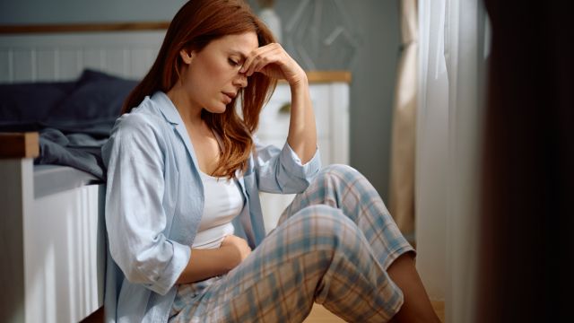 Гормональные изменения у женщин – предменструальный синдром, климакс, поликистоз яичников.