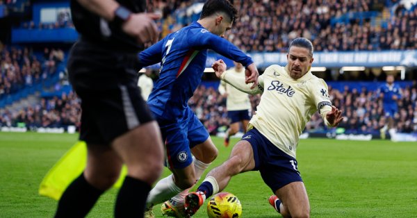 Челси стремится к трофеям