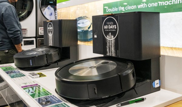 Компания, стоящая за Roomba, объявила о банкротстве и будет исключена из листинга