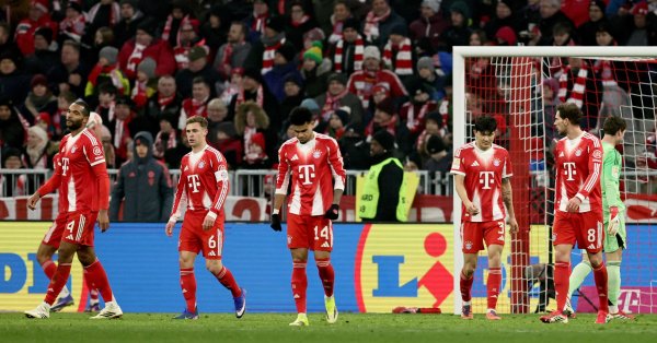 Мадди Бавария съела бой в Мюнхене от своих маленьких кузенов