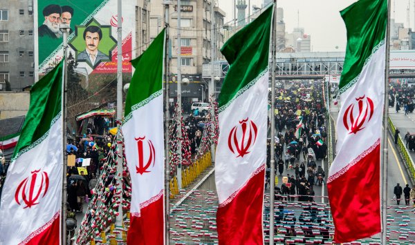 Верховный лидер Ирана Хаменеи пообещал подавить беспорядки