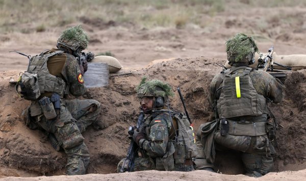 Растущая военная мощь Германии возрождает старые страхи во Франции