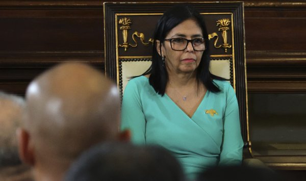 Венесуэла перегруппировывается с новым лидером и старой тактикой репрессий