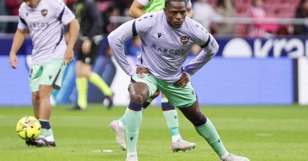 «Арсенал» и «Манчестер Юнайтед» претендуют на корону Ла Лиги