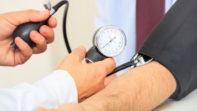 Почему важно иметь нормальное кровяное давление?