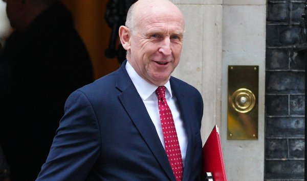 Великобритания: Задержанный танкер демонстрирует роль Европы в безопасности США