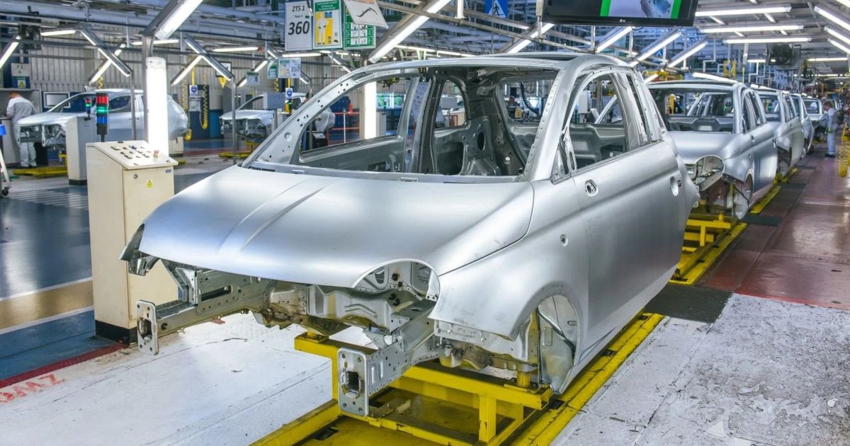 Автопром в Европе стоит на коленях – 104 тысячи человек на улице