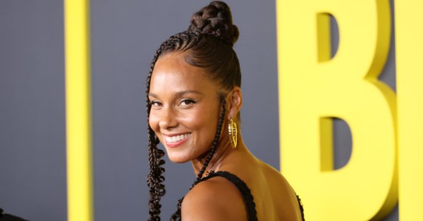 С днем ​​рождения, Алиша Киз – принцесса нежной и романтической музыки