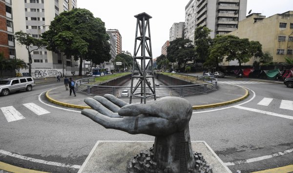 Роль венесуэльской нефти в операции США против Мадуро