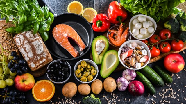 Средиземноморская диета снижает риск сердечно-сосудистых заболеваний