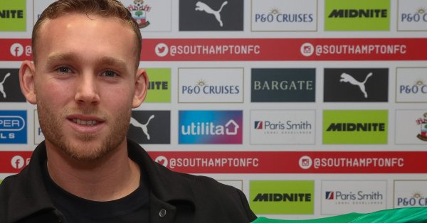 ОФИЦИАЛЬНО: вратарь «Баварии» стал «святым»