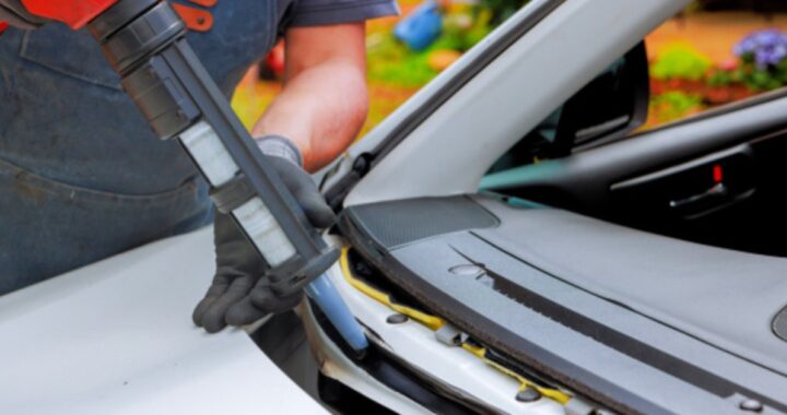 Почему лобовые стекла автомобиля прочно приклеены к кузову