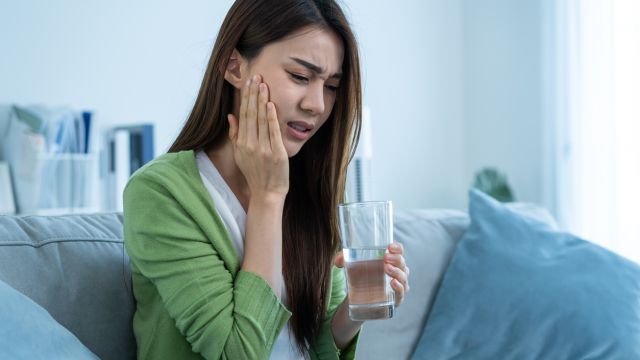 Что такое чувствительность зубов?