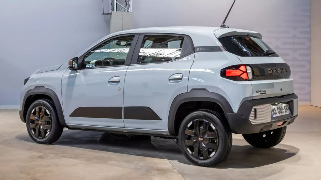 Дакия Весна