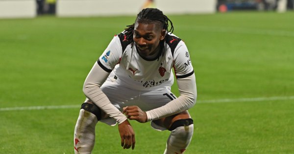 Леао вернулся и вывел «Милан» на первое место