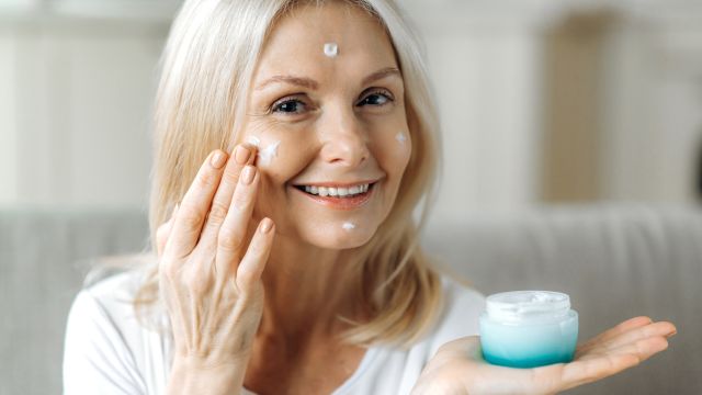 Уход за кожей в период менопаузы