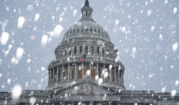 Бюджет безопасности может снова закрыть правительство США