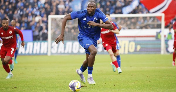 Головокружительный трансфер: Левски получил многомиллионное предложение по Сангаре