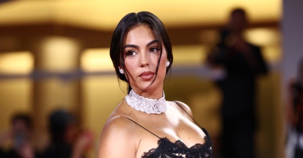 Джорджина Родригес в 32 года – мать, любовница, модель и икона моды