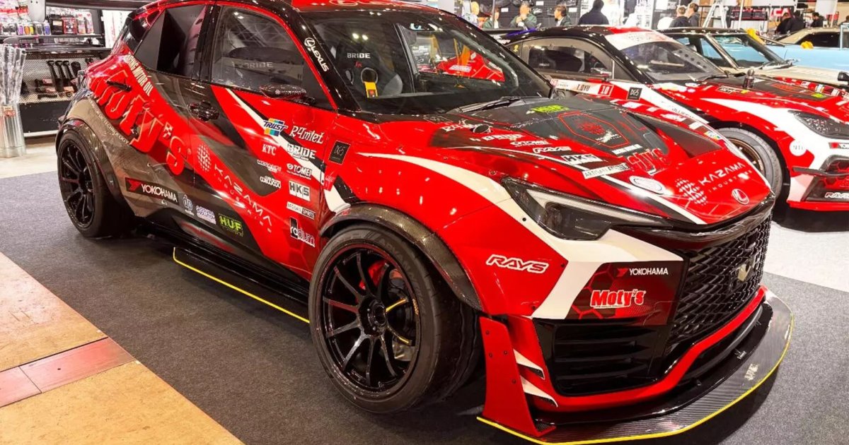 Самый маленький внедорожник Lexus оказался мощнее Veyron