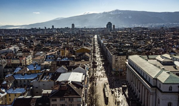 Рынок недвижимости: 80% покупки по необходимости, 20% инвестиции.