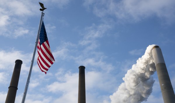 Центры обработки данных и ископаемое топливо увеличат выбросы в США в 2025 году.