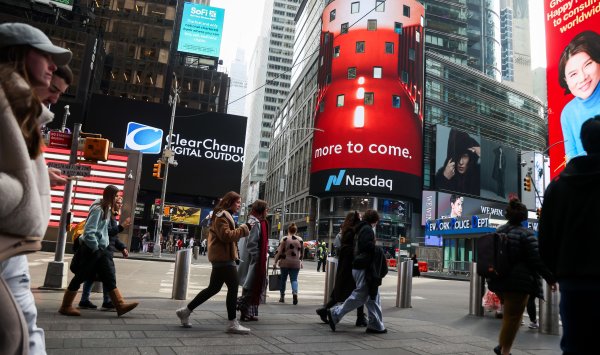 Нет причин покупать: компании-разработчики программного обеспечения терпят крах из-за появления нового инструмента искусственного интеллекта