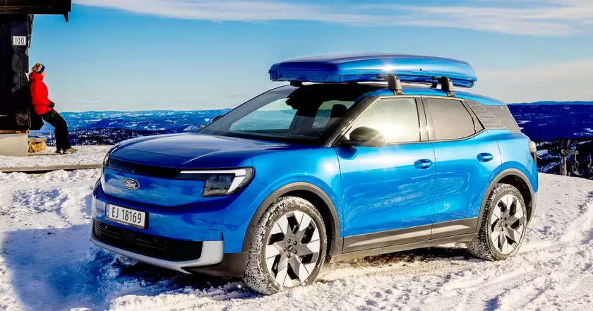 Ford Explorer и Capri получили базовую версию с аккумулятором LFP и мотором мощностью 140 кВт.