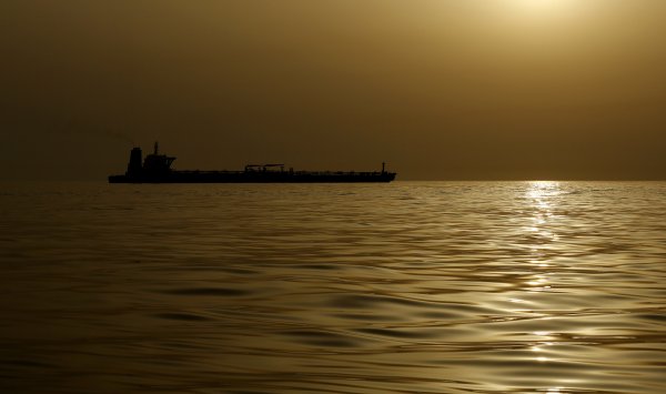 Еще больше нефтяных танкеров, направляющихся в Венесуэлу, разворачиваются на 180 градусов