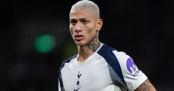 «Шпоры» остались без нападающего несколько недель