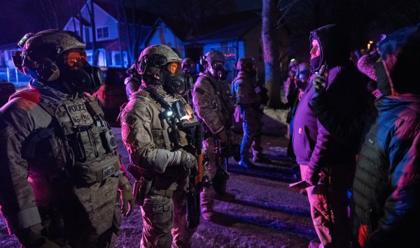 Трамп пугает законом 19-го века, поскольку в Миннесоте растут протесты